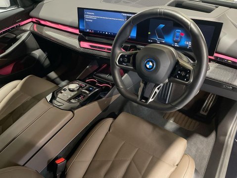 BMW I5 40 83.9kWh M Sport Touring 5dr Electric Auto eDrive (11kW Charger) (340 ps) 15