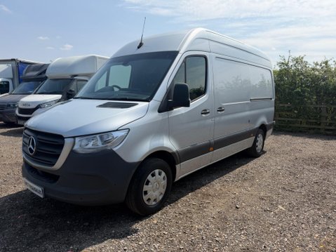 Mercedes-Benz Sprinter 2.0 315 CDI Premium RWD L2 H2 Euro 6 (s/s) 5dr 5