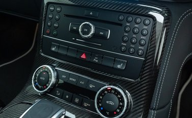 Mercedes-Benz SLS AMG GT FINAL EDITION 22