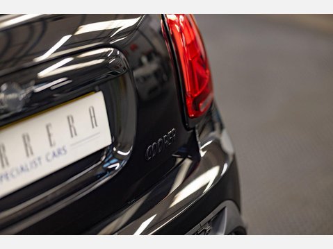 Mini Hatch 1.5 Cooper Sport Steptronic Euro 6 (s/s) 5dr 69