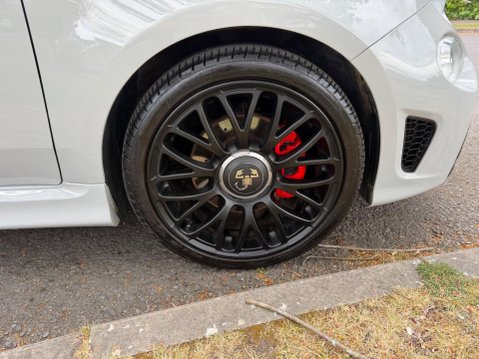 Abarth 595 1.4 T-Jet 70th Cabrio Euro 6 2dr 54