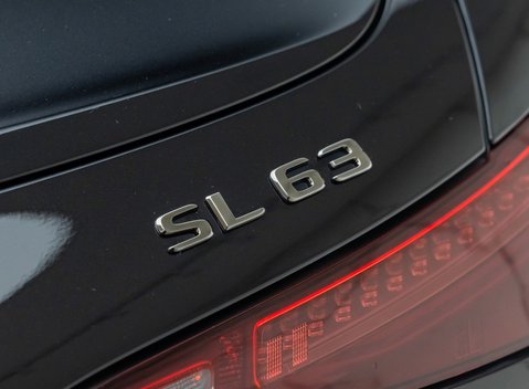 Mercedes-Benz SL Class SL63 AMG PERFORMANCE 36