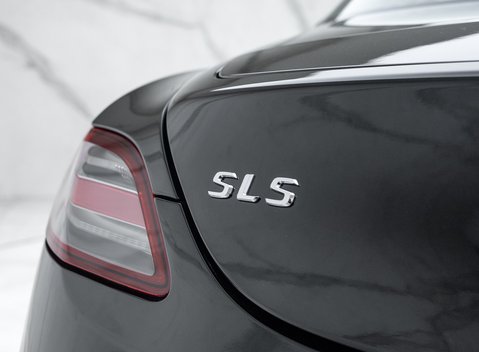 Mercedes-Benz SLS AMG 47