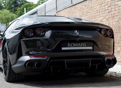 Ferrari 812 Superfast 21