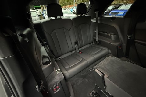 Audi Q7 TDI QUATTRO S LINE MHEV - ONE LADY OWNER  59