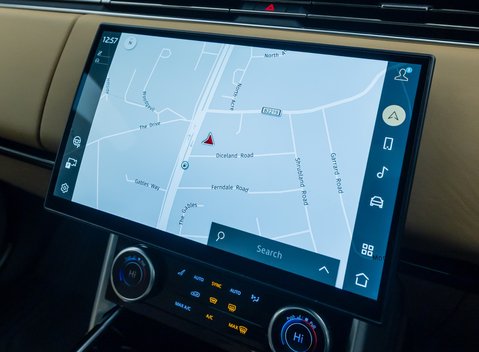 Land Rover Range Rover P440e AUTOBIOGRAPHY LWB 26