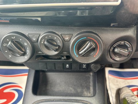 Toyota Hilux ACTIVE 4WD D-4D DCB 18