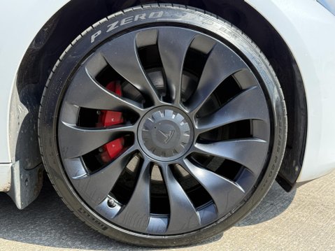 Tesla Model 3 (Dual Motor) Performance Saloon 4dr Electric Auto 4WDE (Performance Upgrade 14