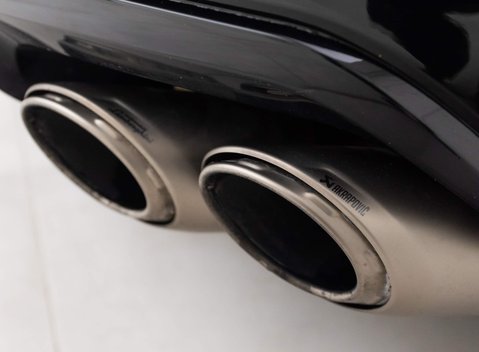 Lamborghini Urus V8 29