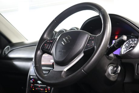 Suzuki Vitara SZ-T BOOSTERJET 12