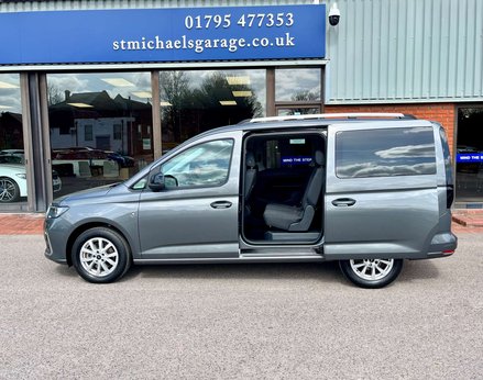 Ford Tourneo Connect 2.0 Tourneo Connect Titanium EcoBlue A 5dr 14