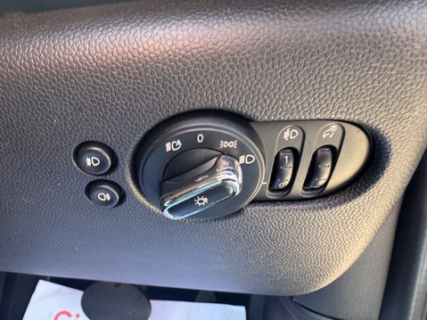 Mini Hatch COOPER AUTOMATIC 8