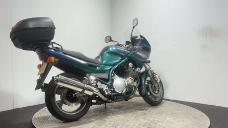 Yamaha XJ 1995 RUNNING PROJECT BIKE SPARES OR REPAIR SHAFT DRIVE 900CC TRIKE? 3