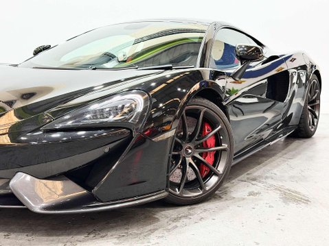 McLaren 570 3.8T V8 Coupe 2dr Petrol SSG Euro 6 (s/s) (570 ps) 15
