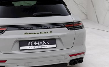 Porsche Panamera Turbo S E-Hybrid Sport Turismo 29