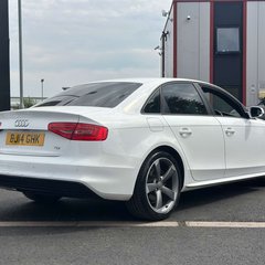 Audi A4 2.0 TDI Black Edition Saloon 4dr Diesel Manual Euro 5 (s/s) (177 ps) 7