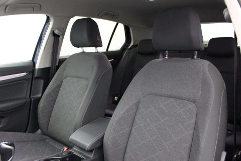 Volkswagen Golf 5dr 1.5 TSi Life 6