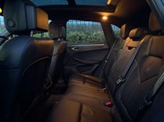 Porsche Macan 2.0 Macan Semi-Auto 4WD 5dr 41