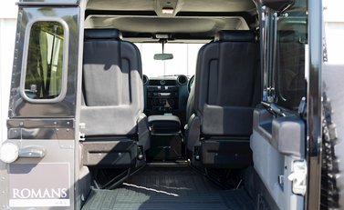 Land Rover Defender 90 Autobiography Edition 14