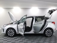 Ford Fiesta TITANIUM 6