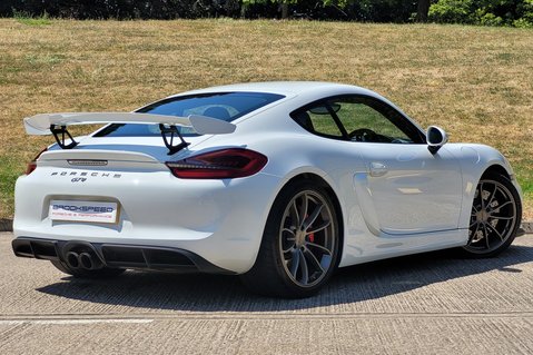 Porsche Cayman GT4 4