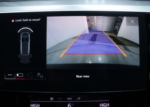 Audi E-Tron e-tron Black Edition 55 Quattro 4WD 5dr 33