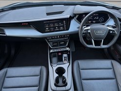 Audi E-Tron GT QUATTRO BASE 11