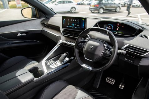 Peugeot 3008 S/S GT 4