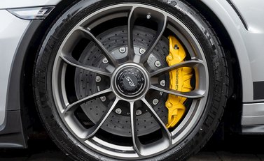 Porsche 911 (991.2) GT3 RS Weissach 10