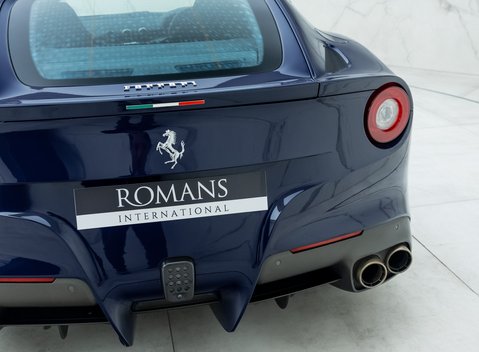 Ferrari F12 Berlinetta 26