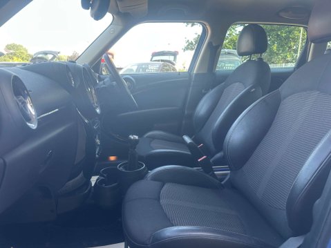 Mini Countryman 1.6 Countryman Cooper 5dr 8