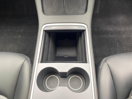Tesla Model 3 (Dual Motor) Long Range Auto 4WDE 4dr 56