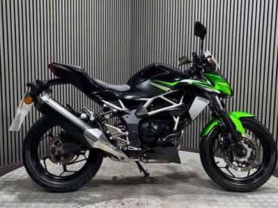 Kawasaki Z 2023 125CC NAKED BIKE MOT 10/27 WARRANTY SERVICED 1 OWNER