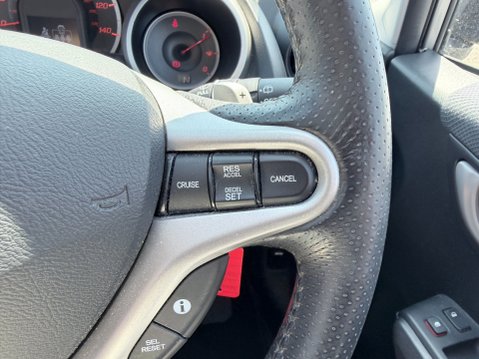 Honda Jazz 1.3 I-VTEC EX I-SHIFT 19