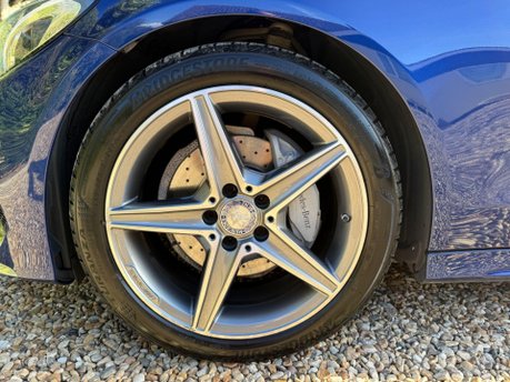 Mercedes-Benz C Class 2.1 C220d AMG Line Estate 5dr Diesel 7G-Tronic+ Euro 6 (s/s) (170 ps) 12