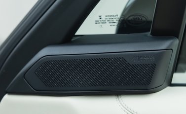 Land Rover Range Rover P530 FIRST EDITION 32