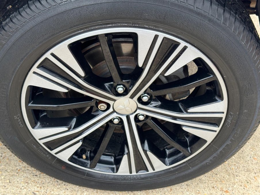 2018 Mitsubishi Eclipse Cross — image 37
