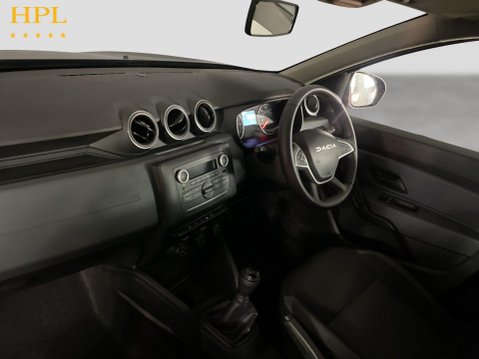 Dacia Duster 1.0 TCe Essential SUV 5dr Petrol Manual Euro 6 (s/s) (90 ps) Air Con - Allo 14