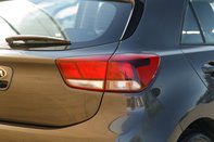 Kia Rio 2 6