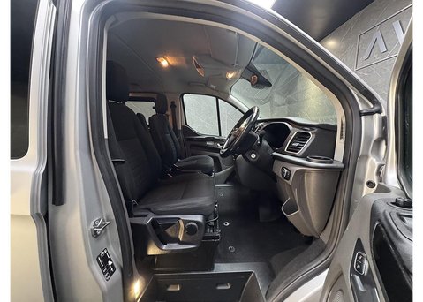 Ford Transit Custom 2.0 300 EcoBlue Limited Crew Van Double Cab 5dr Diesel Manual L2 H1 Euro 6 29