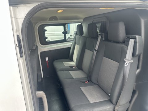 Ford Transit Custom L2 H1 LWB CREW CAB, DAY VAN, 6 SEAT 9