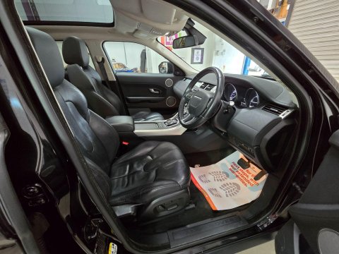 Land Rover Range Rover Evoque 2.2 SD4 Pure Tech Auto 4WD Euro 5 (s/s) 5dr 35