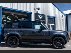 Land Rover Defender 3.0 Defender X-Dynamic HSE D MHEV Auto 4WD 5dr 3