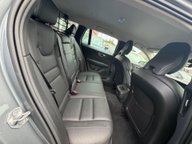 Volvo V60 B4 CROSS COUNTRY AWD MHEV 9
