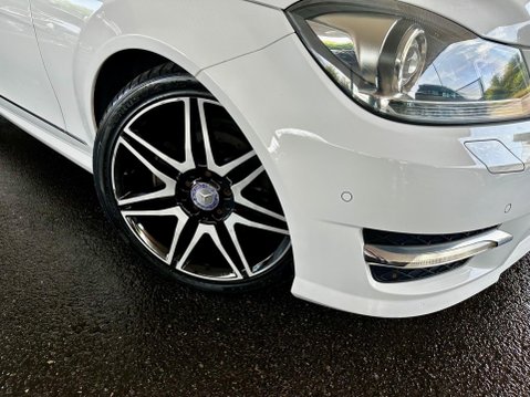 Mercedes-Benz C Class 2.1 C220 CDI BlueEfficiency AMG Sport Plus G-Tronic+ Euro 5 (s/s) 5dr 8