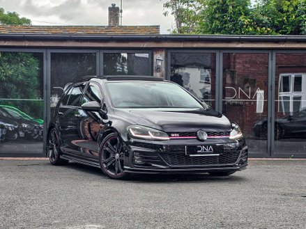 Volkswagen Golf 2.0 Golf GTi Performance TSi Semi-Auto 5dr