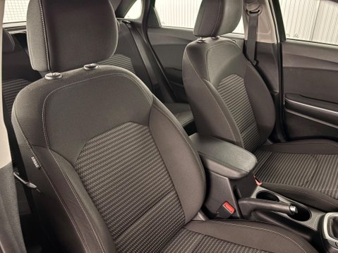 Kia Ceed 1.5 T-GDi 2 Euro 6 (s/s) 5dr Non-ADAP 8