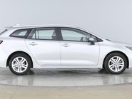 Suzuki Swace MOTION 5