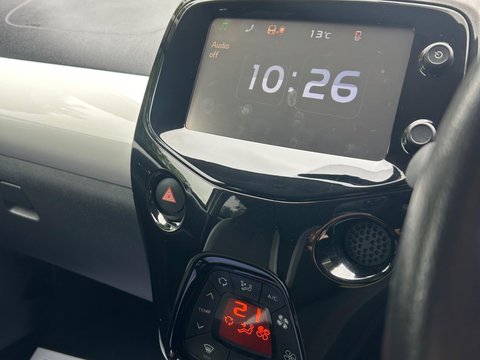 Toyota Aygo 1.0 VVT-i x-style x-shift Euro 6 5dr 28