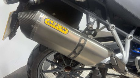 Triumph Explorer 1215 2012 only 25k full luggage arrow exhaust new MOT tourer 27